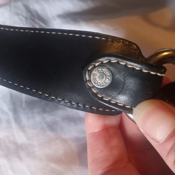 Dooney & Bourke black signature canvas shoulder bag - Picture 3 of 3